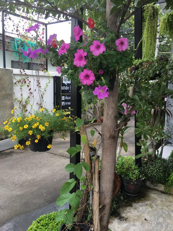 The Rhea Hotel Udon Thani Buitenkant foto